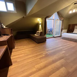 Hotel Real King